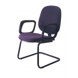 poltronas-com-braco-poltrona-braco-alto-fornecedor-de-poltrona-braco-cromado-lausane